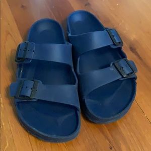 NAVY BIRKS